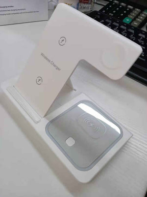 Foldable 3 in 1 Wireless Charger